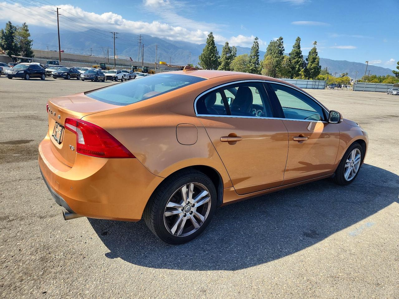 Volvo S60 T5