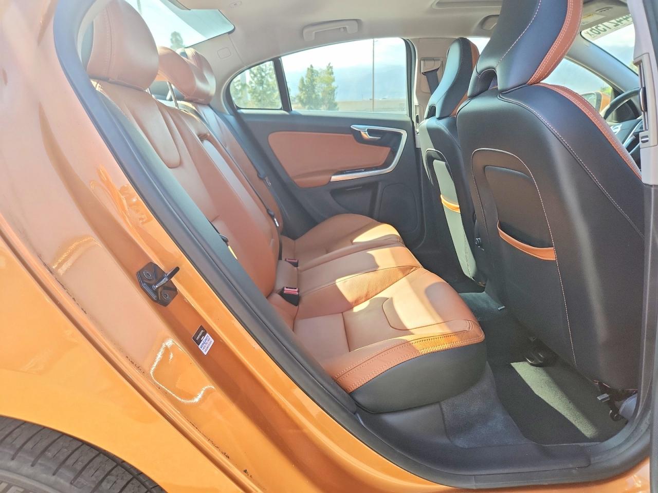 Volvo S60 T5