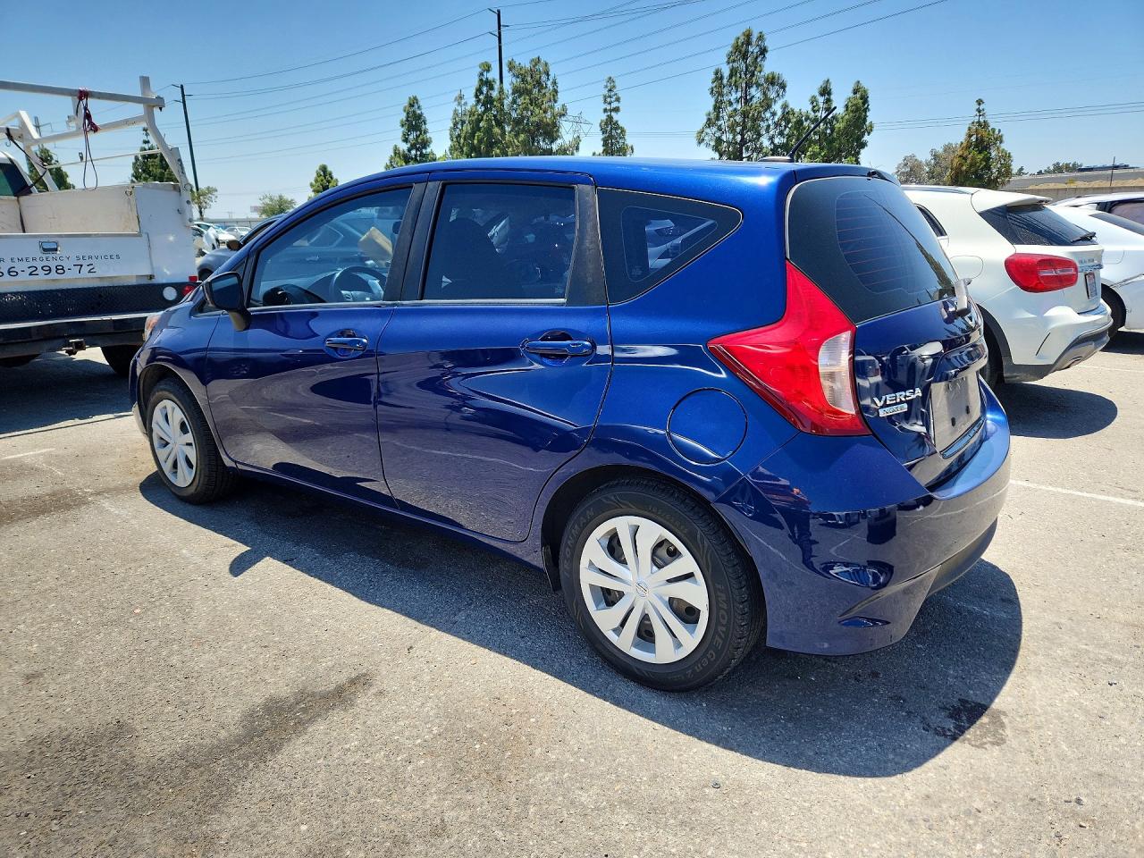 Nissan Versa Sv