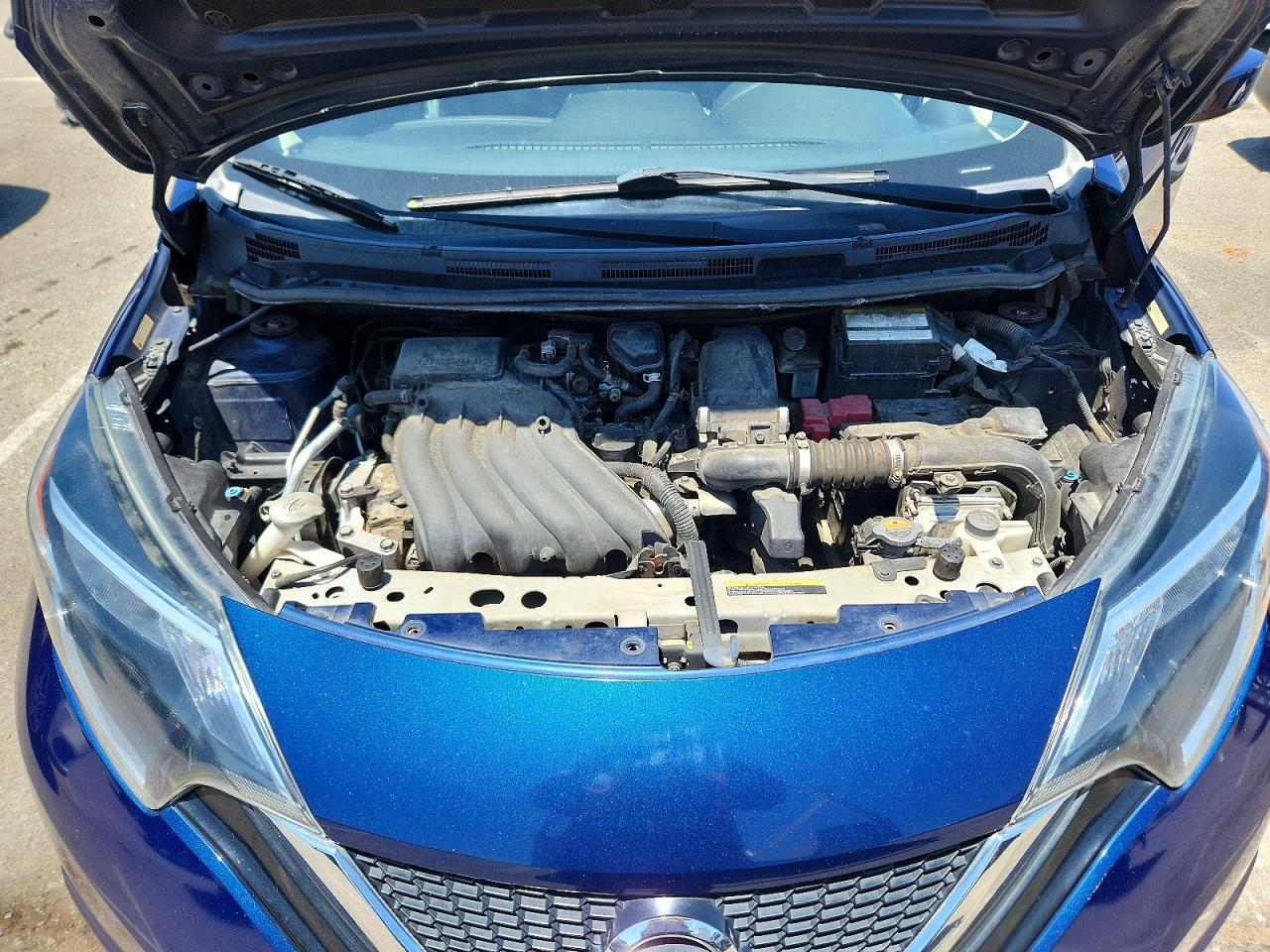 Nissan Versa Sv