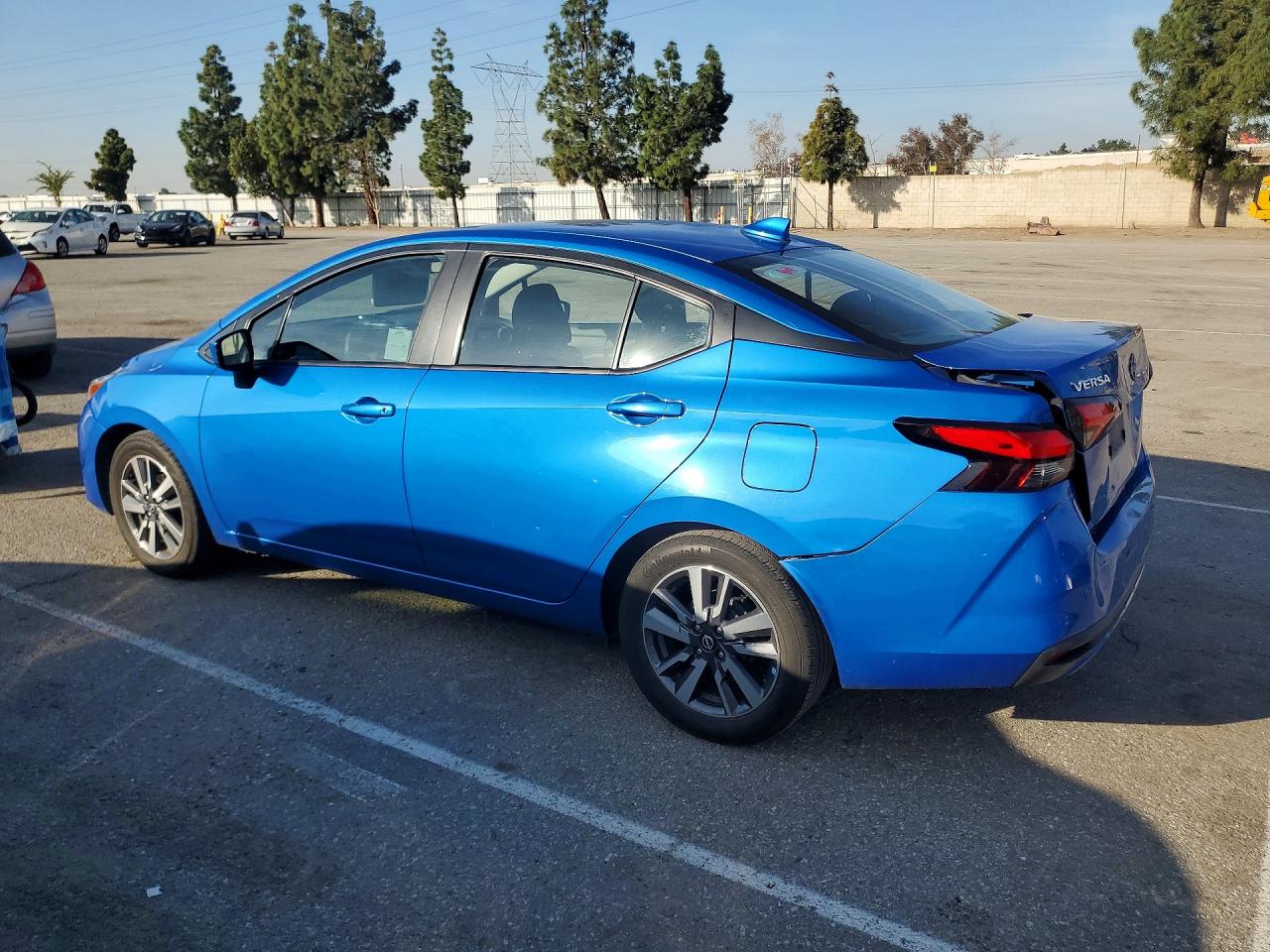 Nissan Versa Sv
