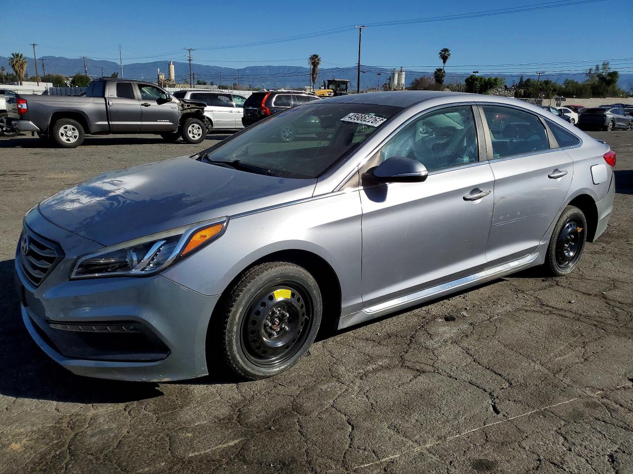 Salvage Hyundai SONATA Image