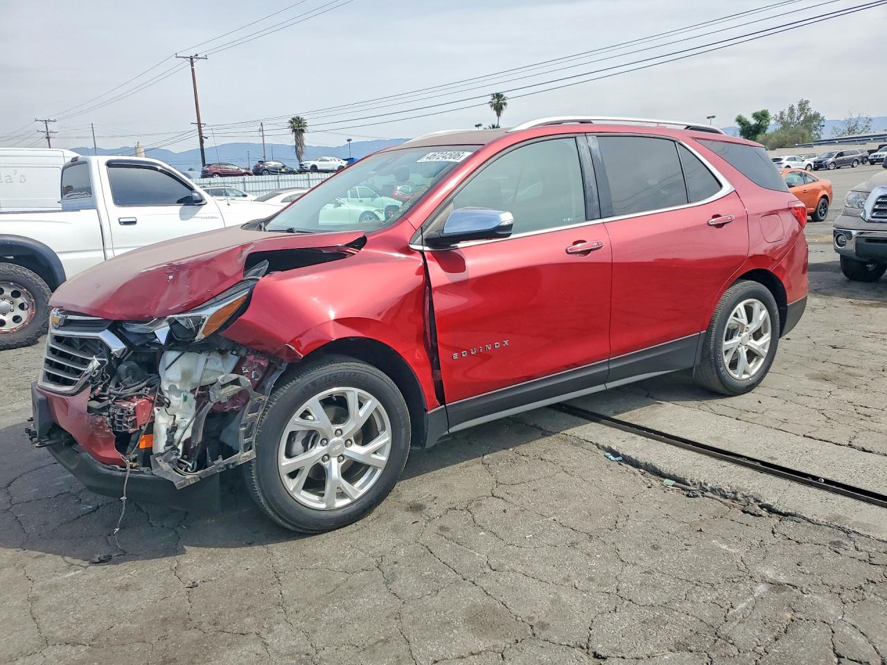 Salvage Chevrolet Equinox Image