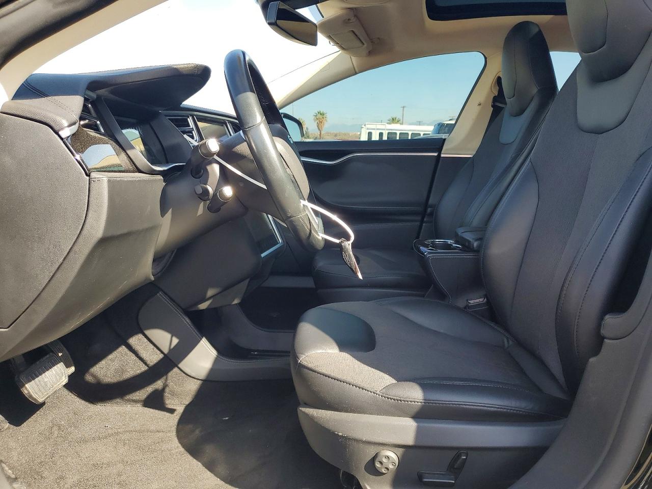Tesla Model S 60