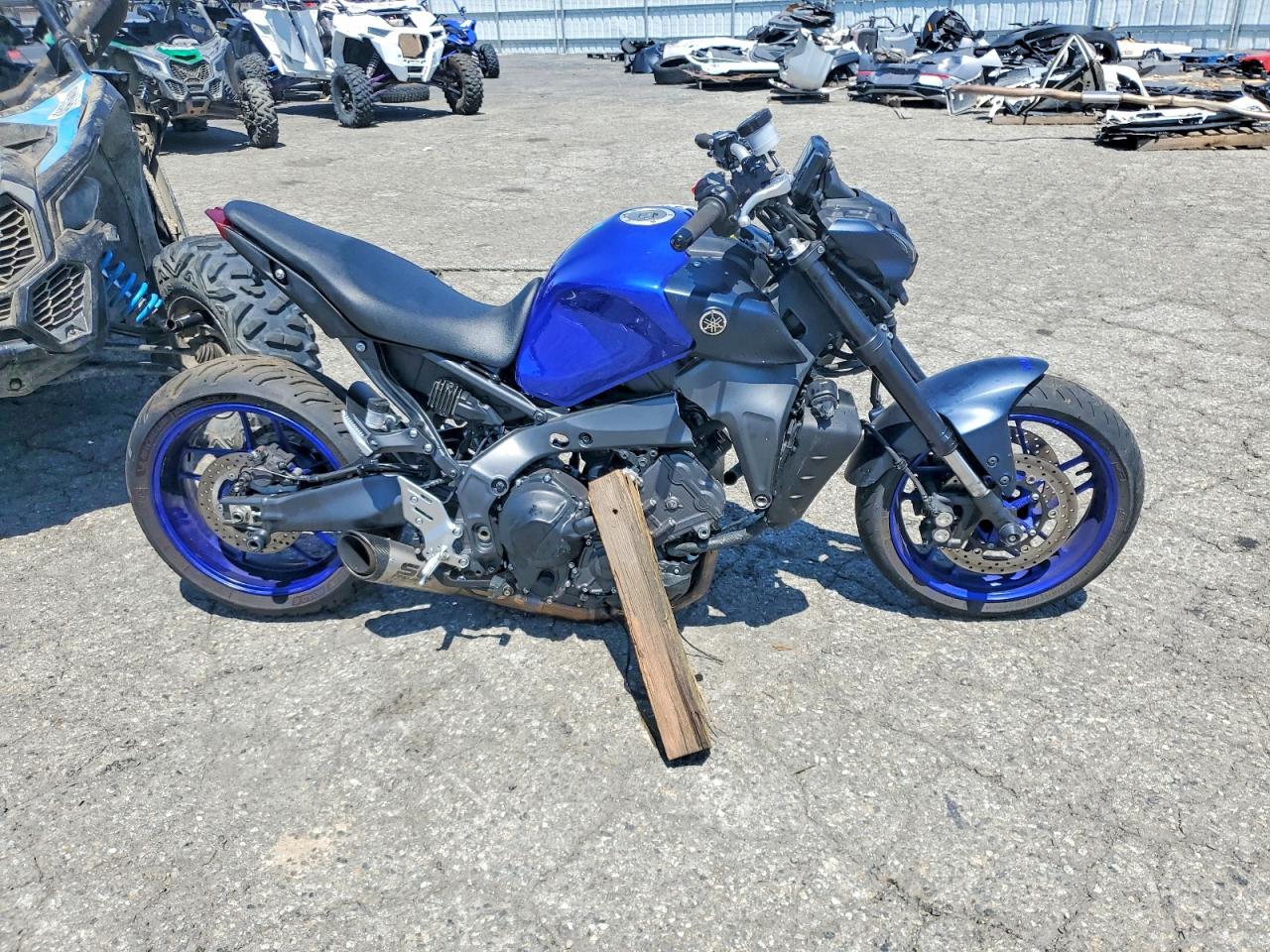 Salvage Yamaha Mt09 Image
