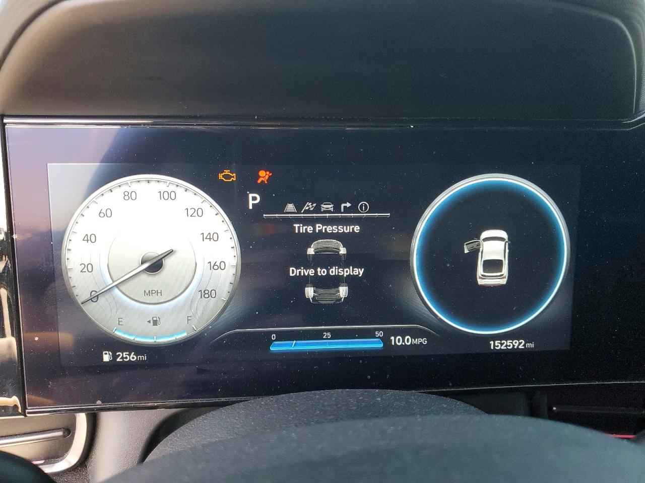 Hyundai ELANTRA Base
