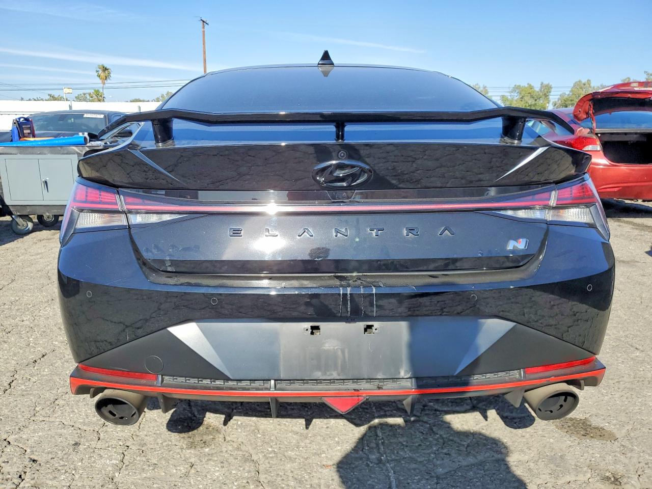 Hyundai ELANTRA Base