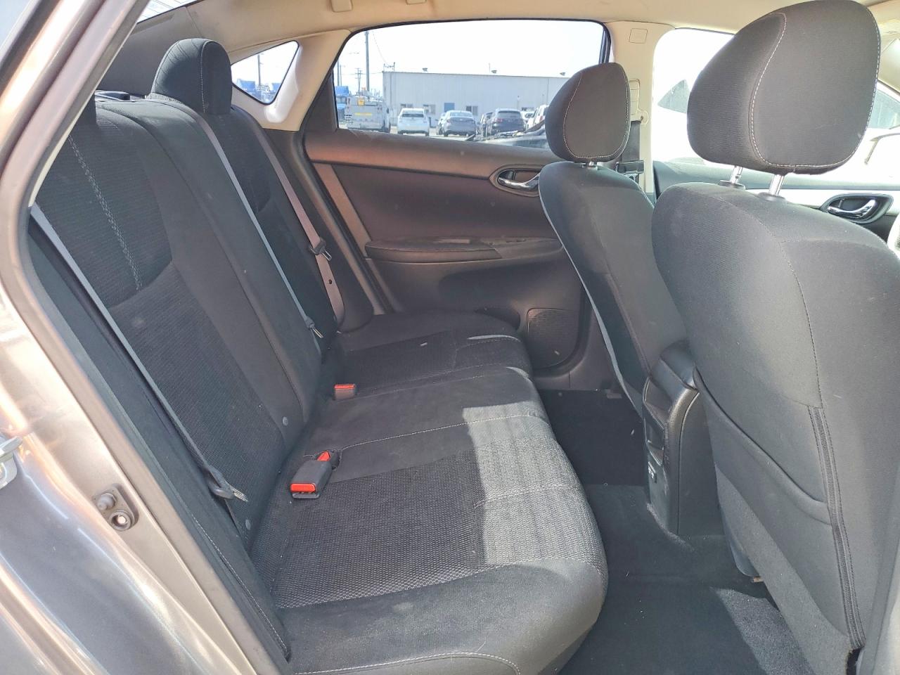 Nissan Sentra S