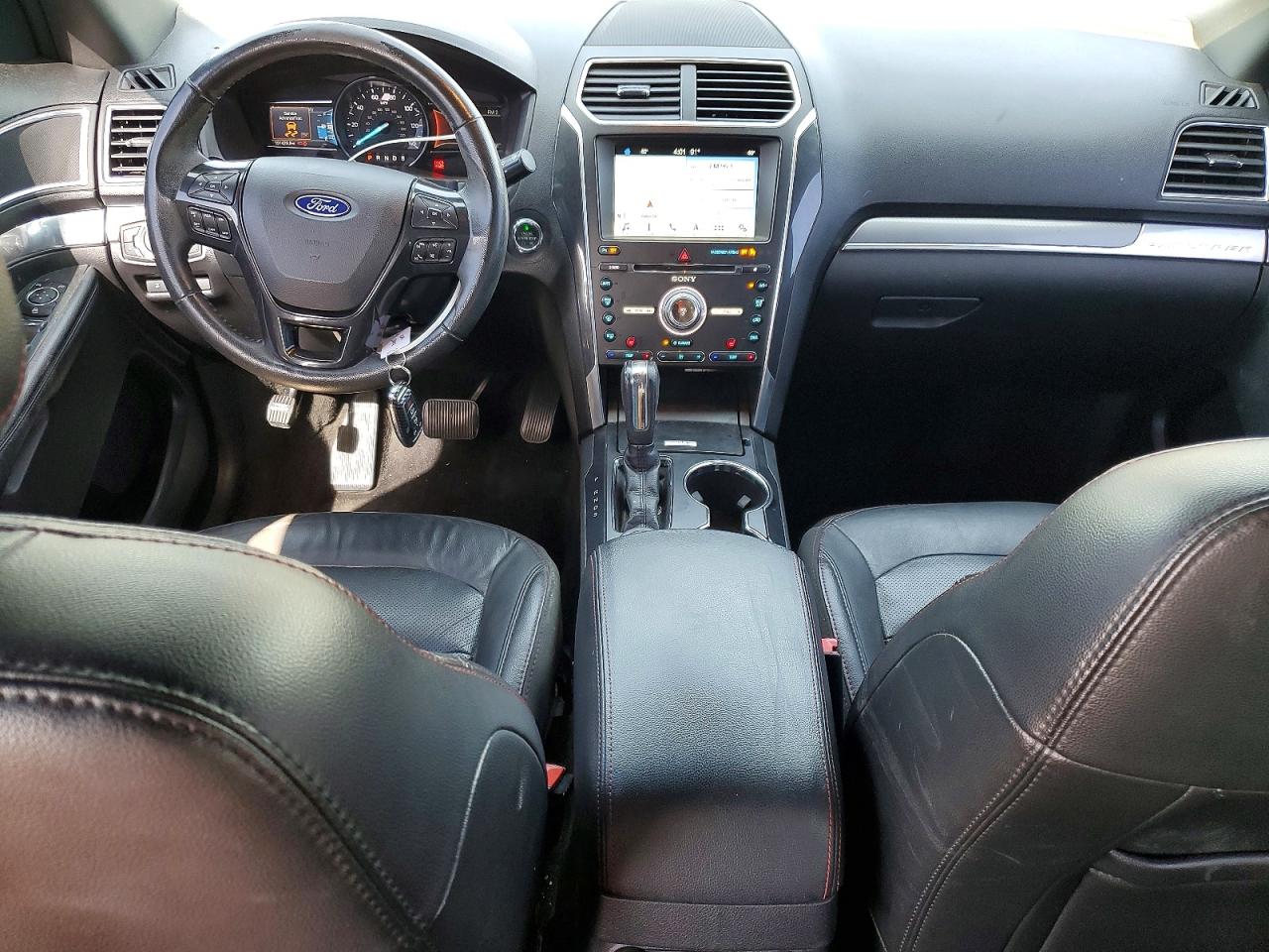 Ford Explorer Sport