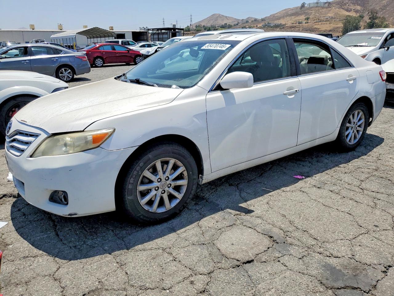 Salvage Toyota Camry Image