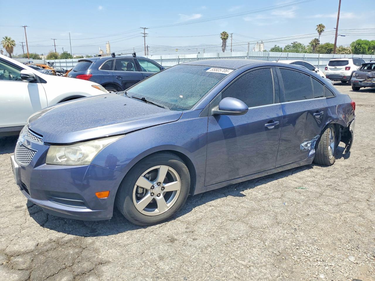 Salvage Chevrolet Cruze Image