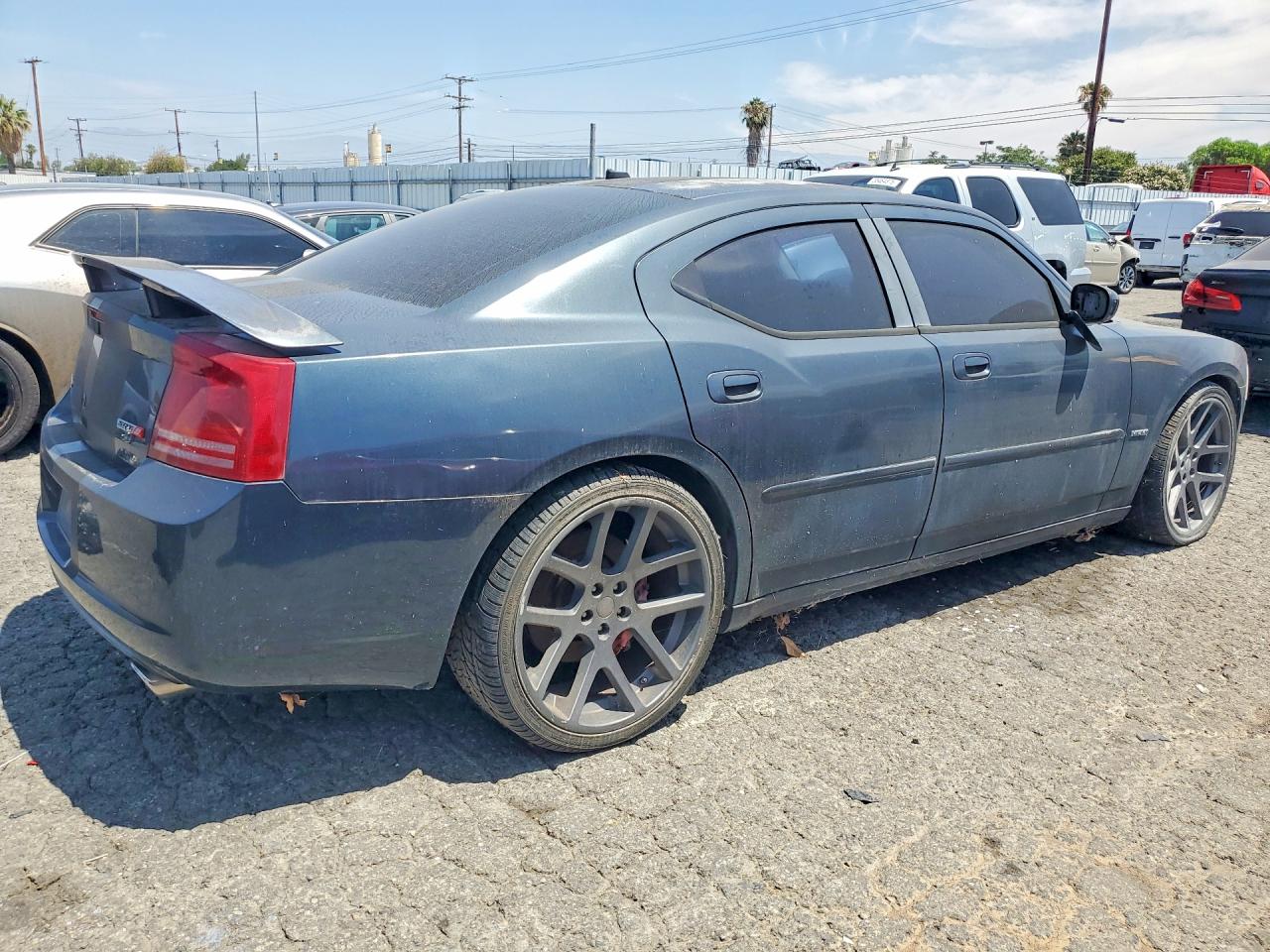 Dodge Charger Srt-8