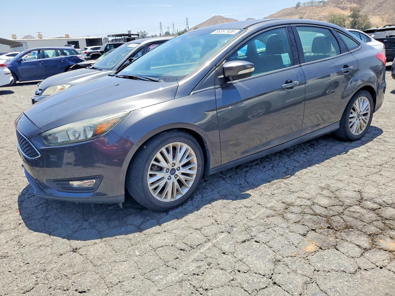 Salvage Ford Focus Image