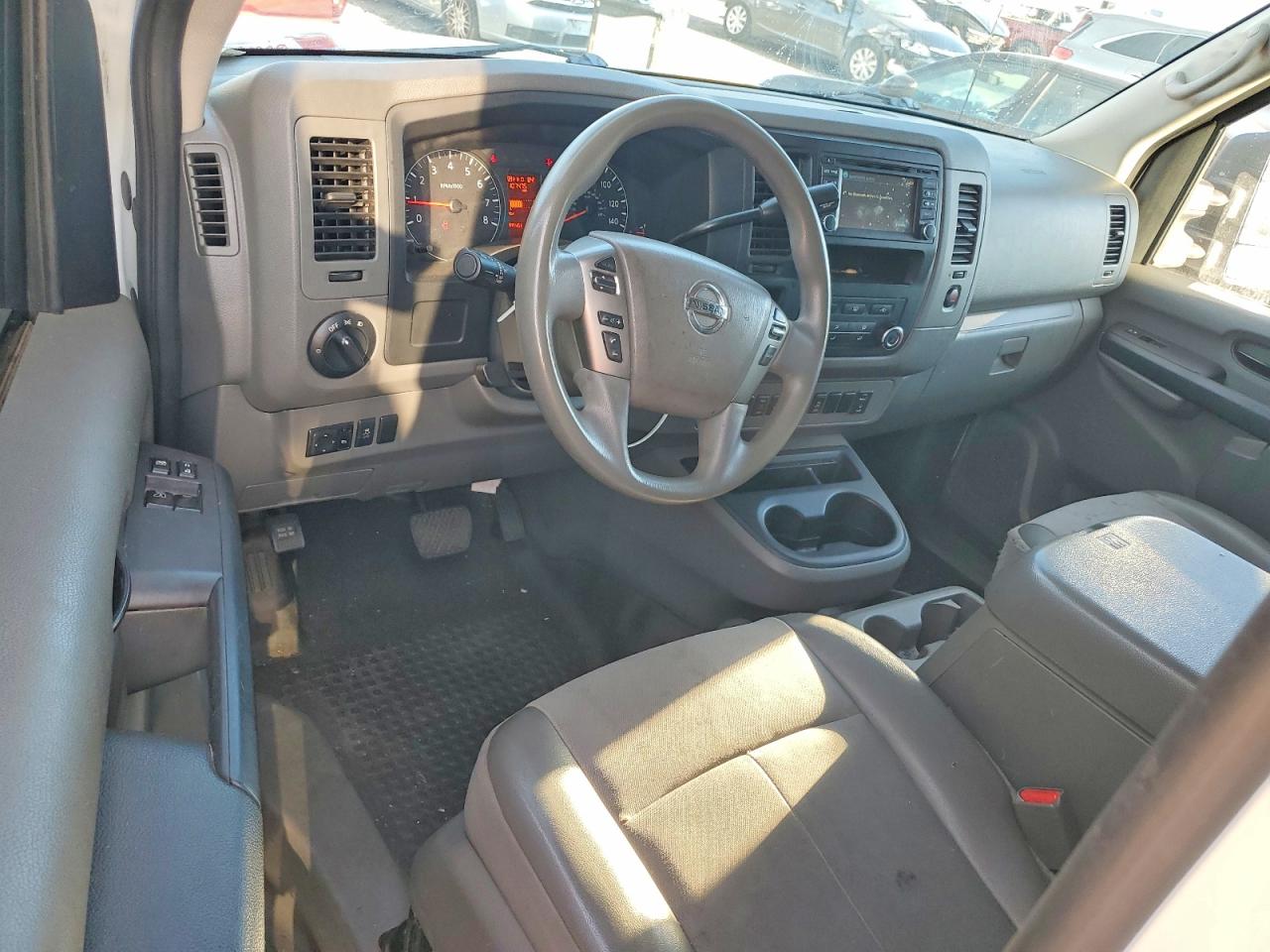 Nissan Nv 2500