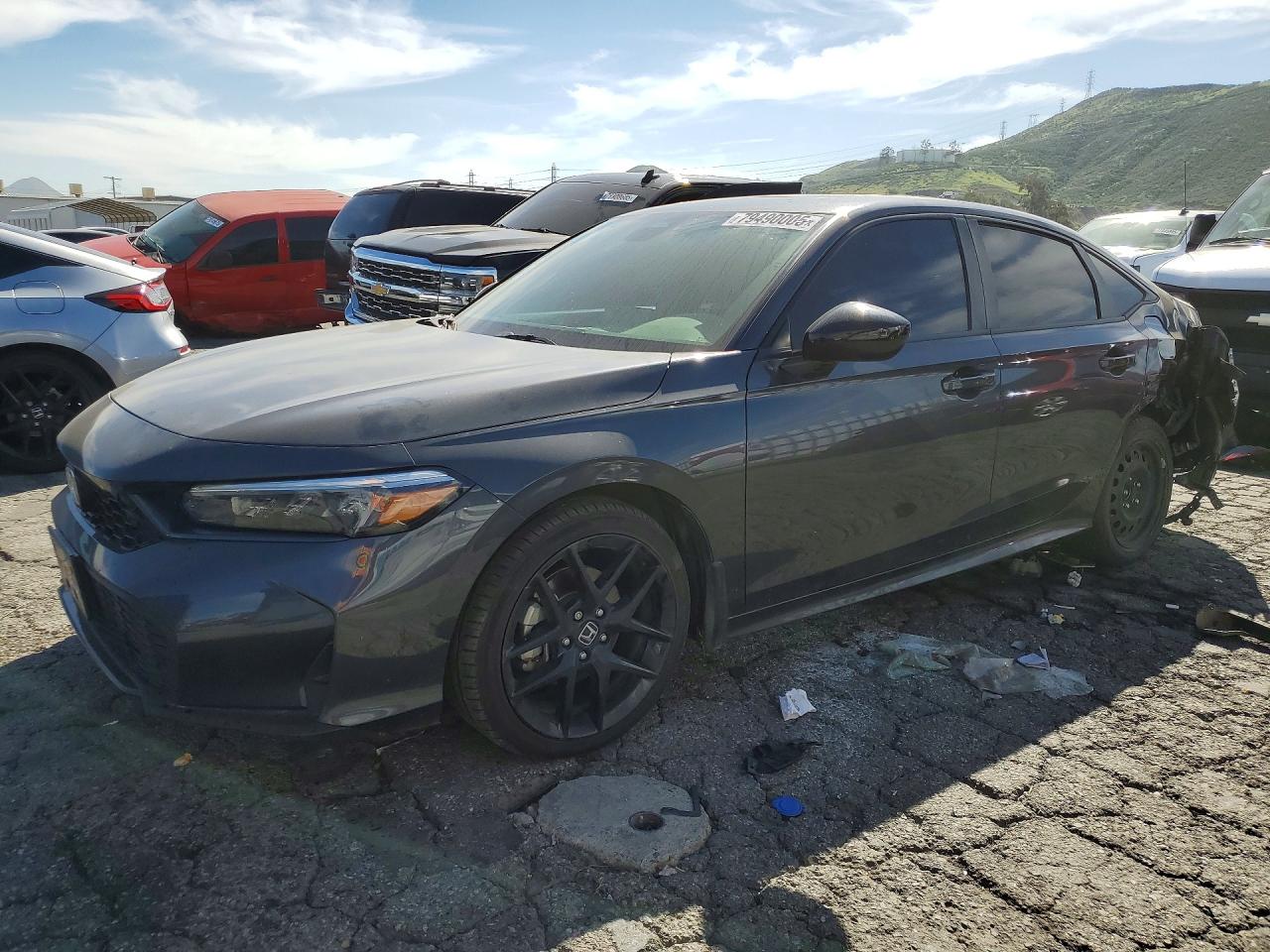 Salvage Honda Civic Image