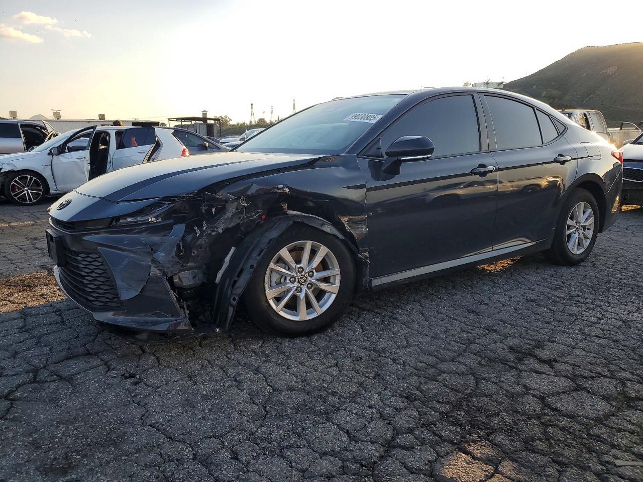 Salvage Toyota Camry Image