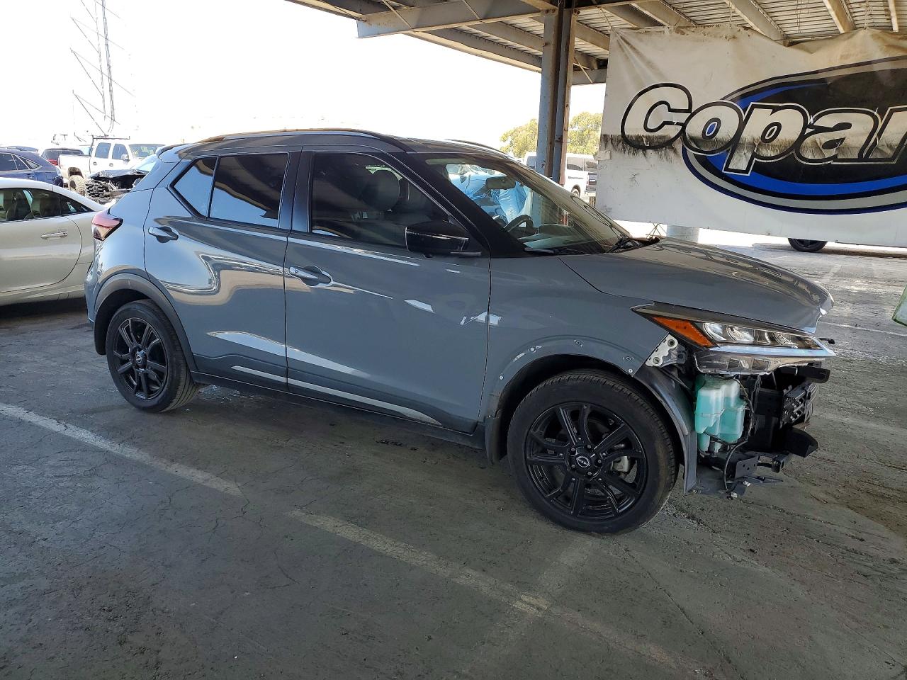 Nissan Kicks Sr