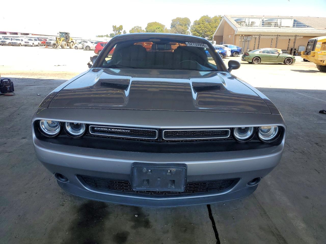 Dodge Challenger Sxt
