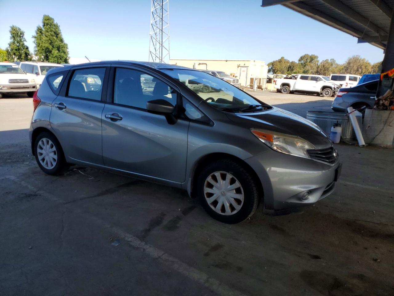 Nissan Versa Sv