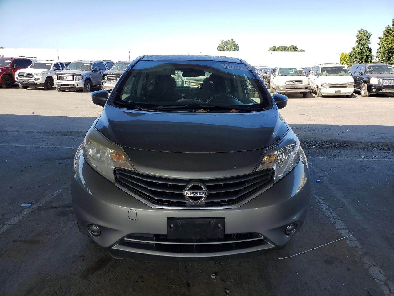 Nissan Versa Sv