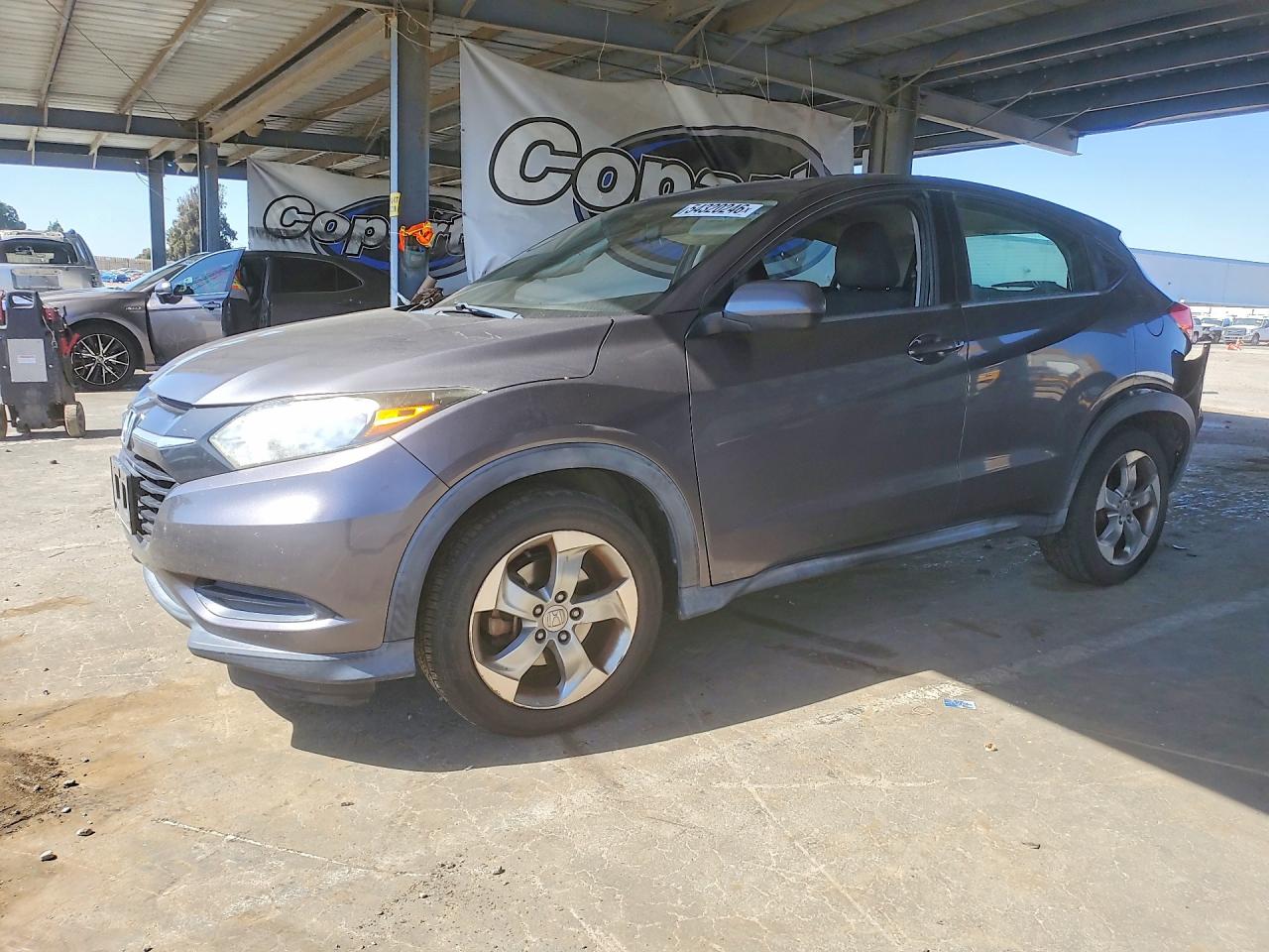 Salvage Honda HR-V Image