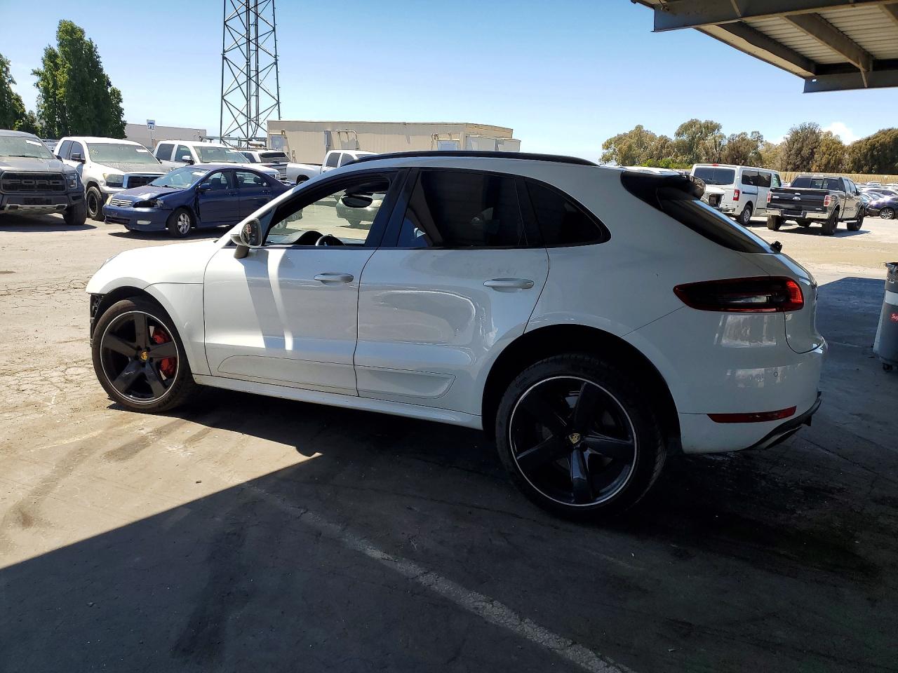Porsche Macan Turbo