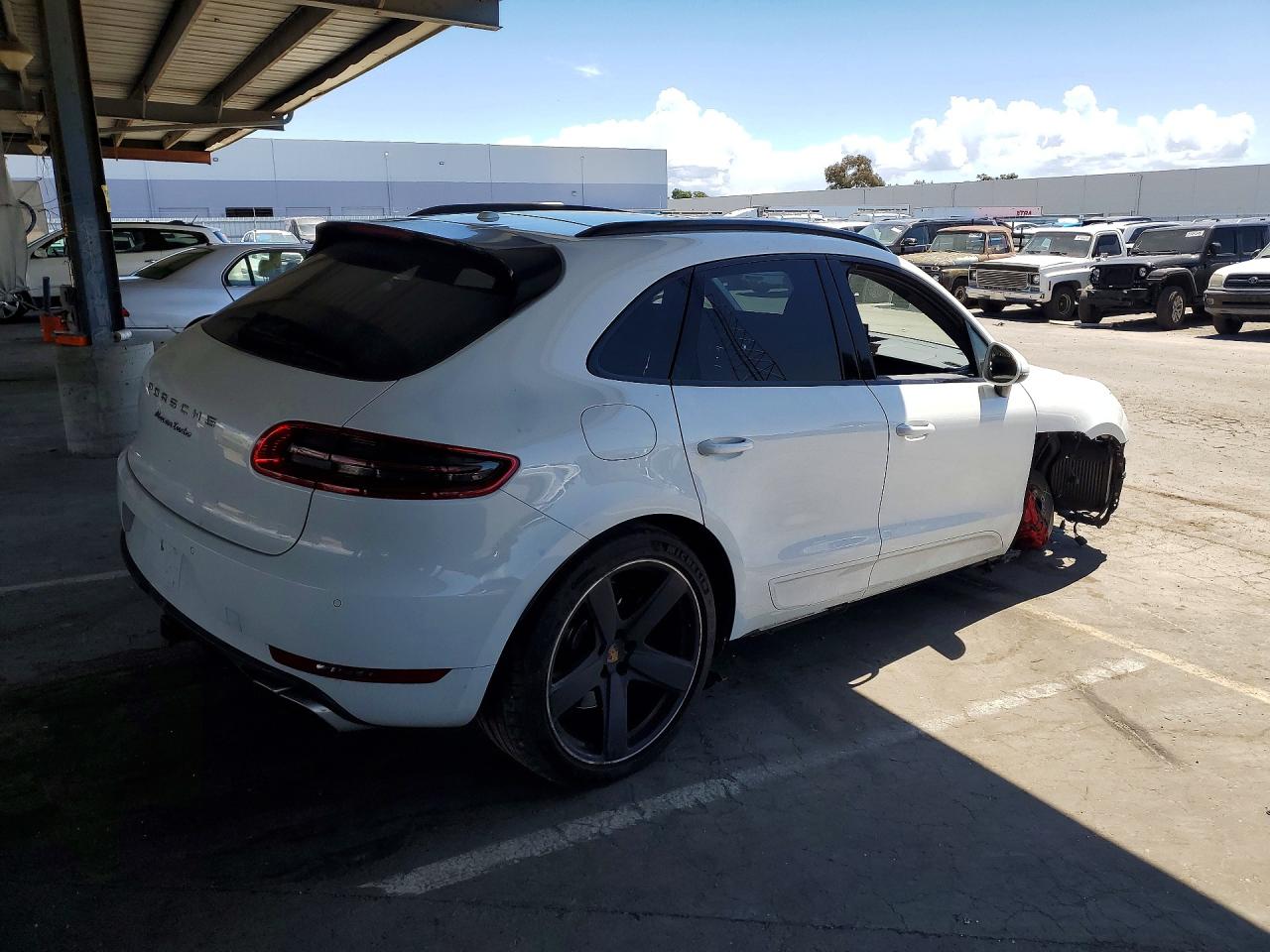 Porsche Macan Turbo