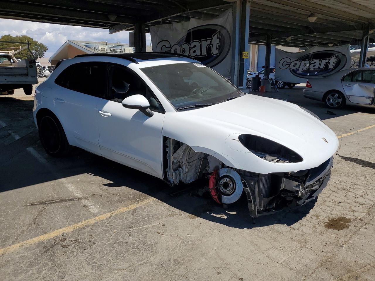Porsche Macan Turbo