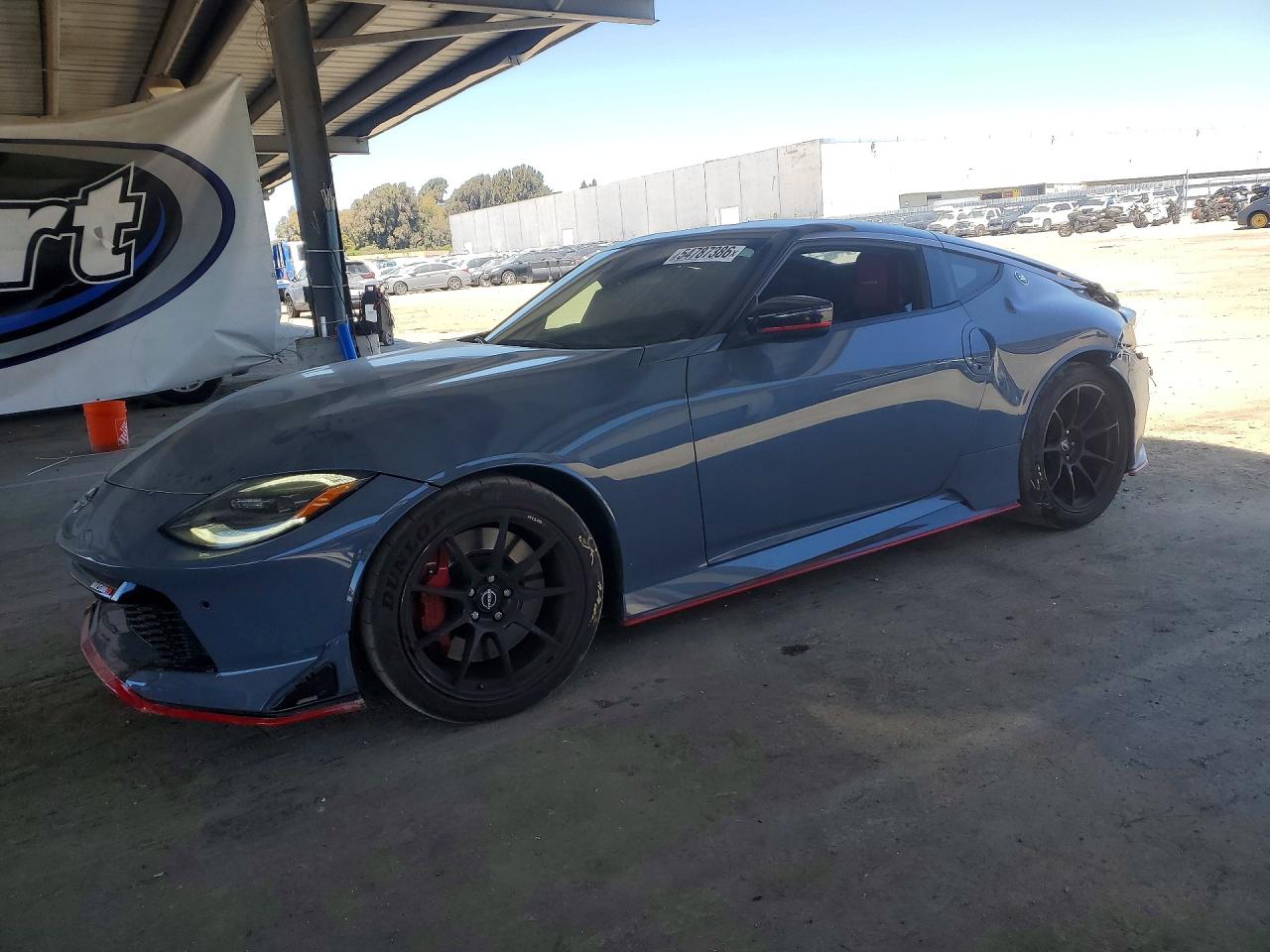 Salvage Nissan Z Image