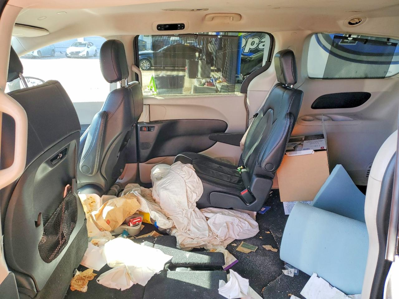 Chrysler Pacifica Touring L