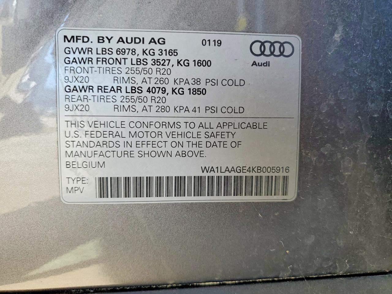 Audi e-tron Premium Plus