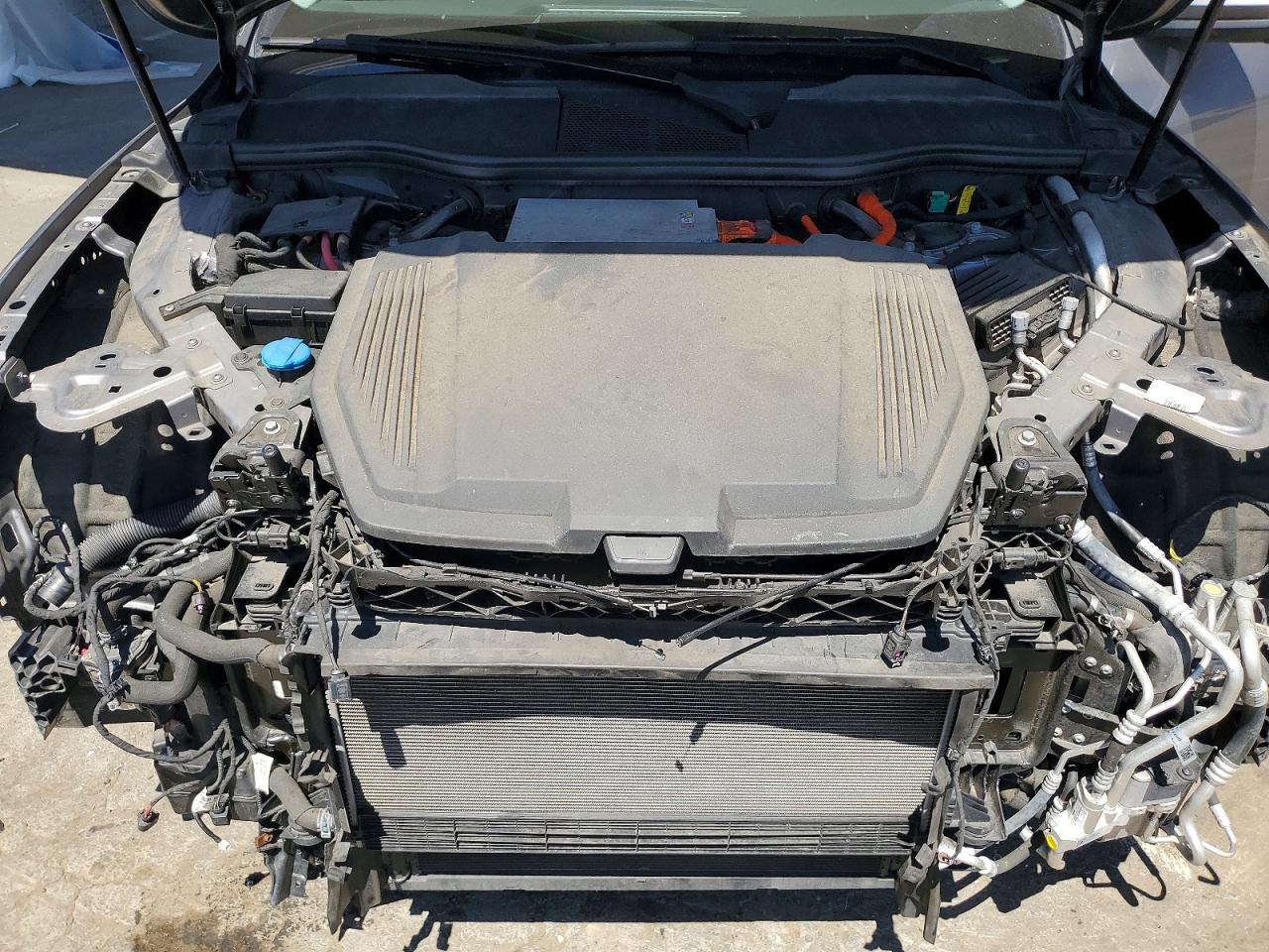Audi e-tron Premium Plus