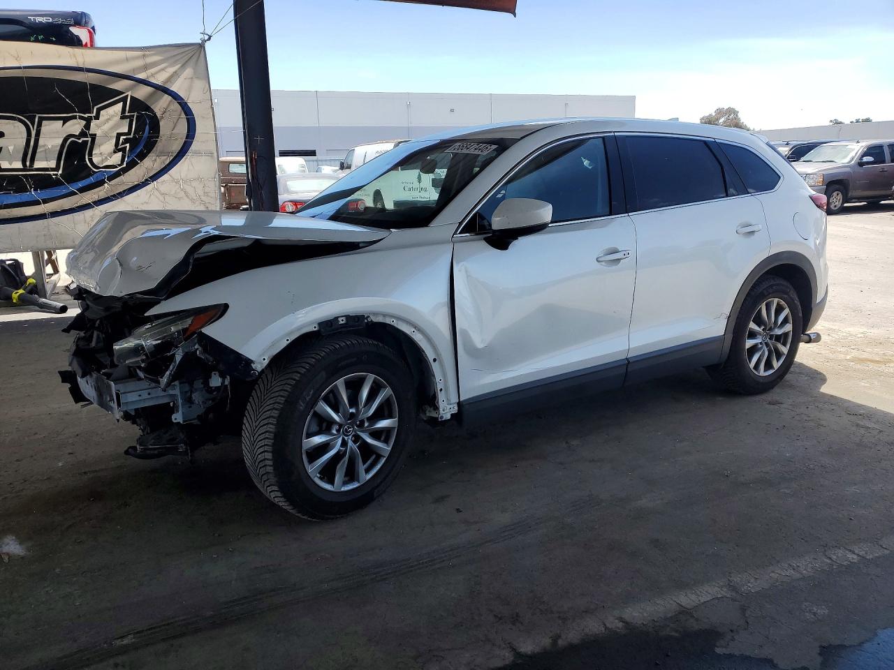 Salvage Mazda Cx Image