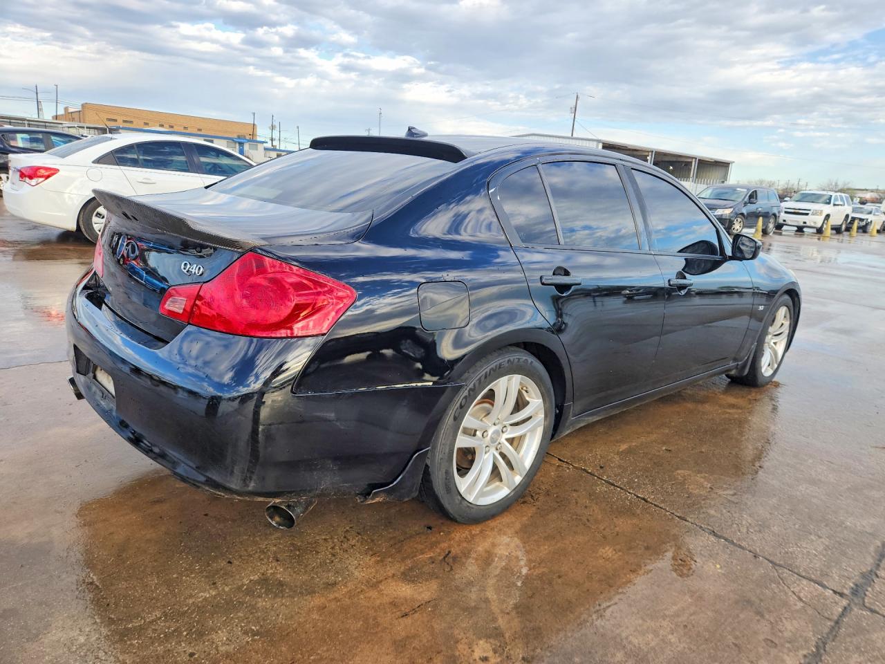 INFINITI Q40 Base