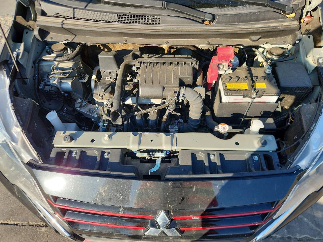 Mitsubishi Mirage G4 Es