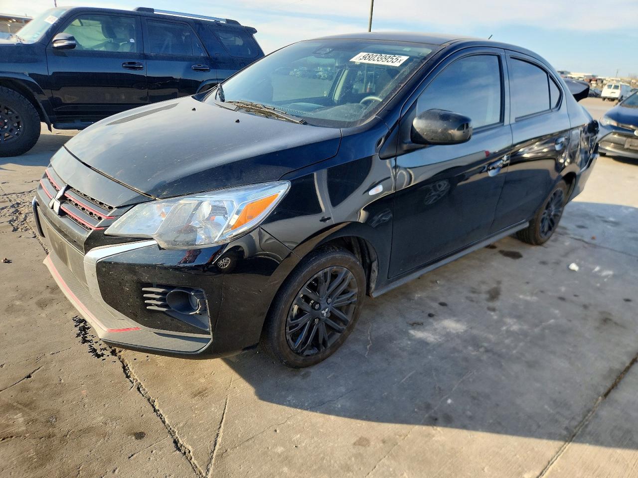 Salvage Mitsubishi Mirage Image