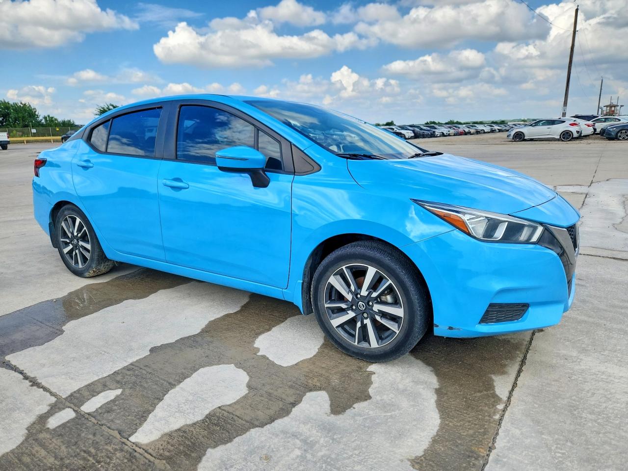Nissan Versa Sv