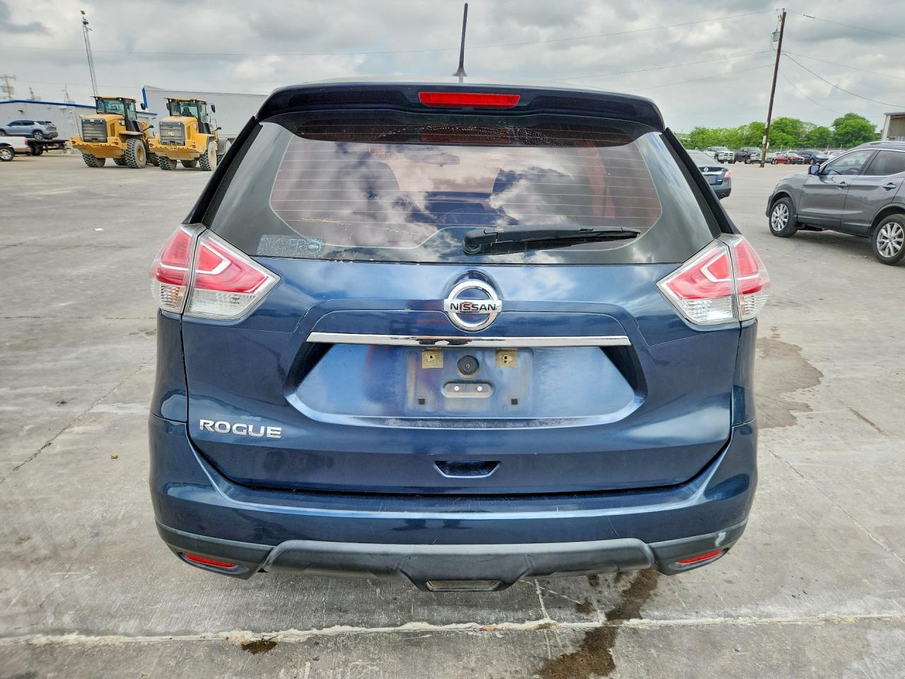 Nissan Rogue S