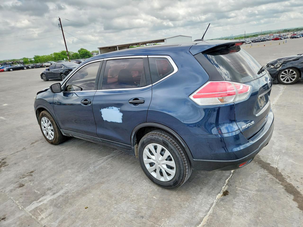 Nissan Rogue S