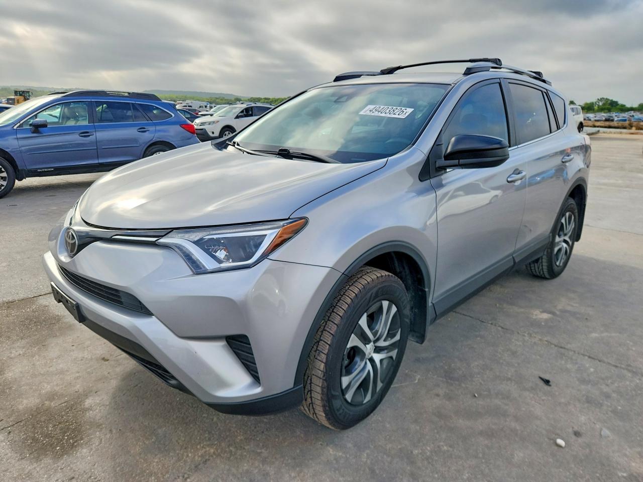 Salvage Toyota RAV4 Image