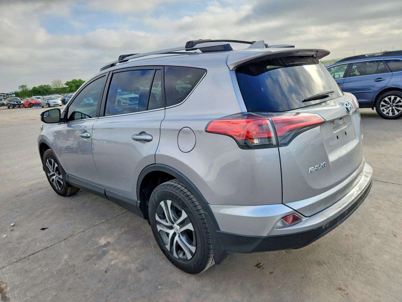 Toyota RAV4 Le