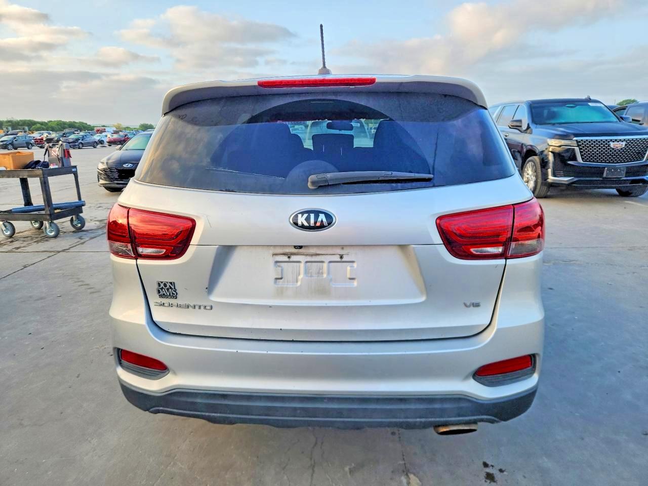 Kia Sorento Lx V6