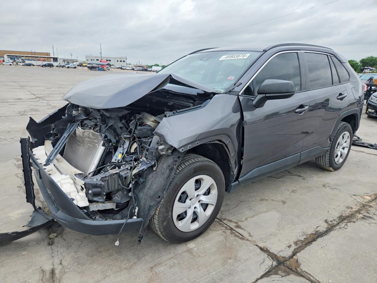 Salvage Toyota RAV4 Image