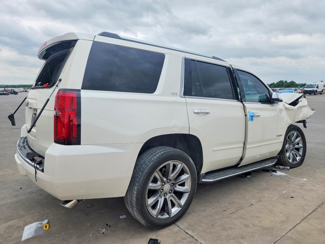 Chevrolet Tahoe C1500 Ltz