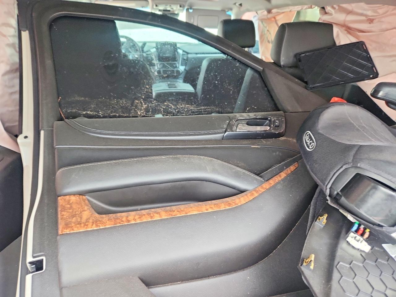 Chevrolet Tahoe C1500 Ltz