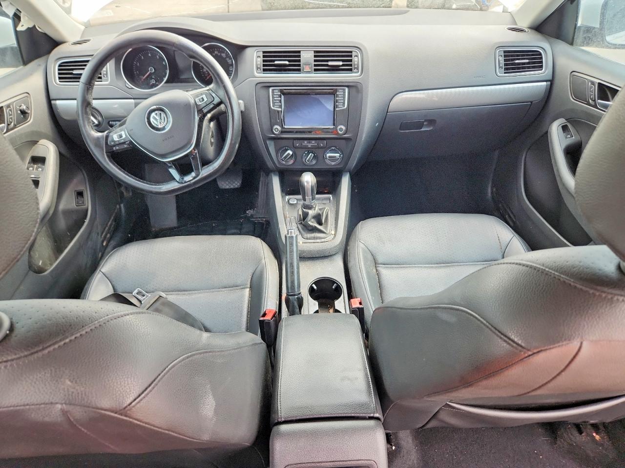 Volkswagen Jetta Se