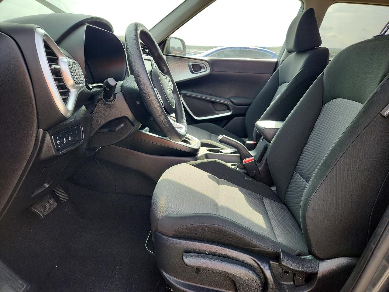 Kia Soul Lx
