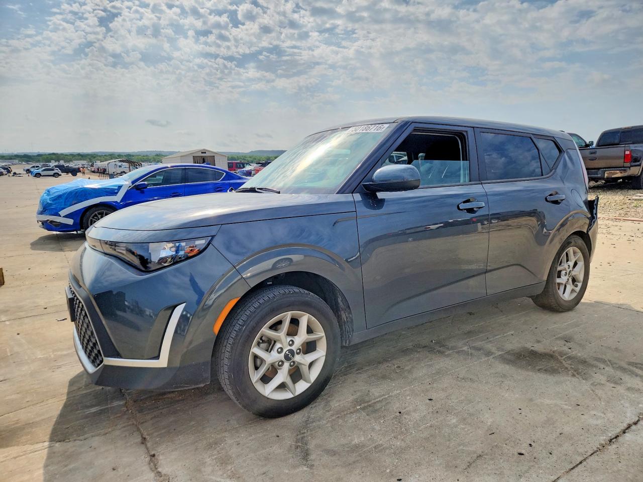 Salvage Kia Soul Image