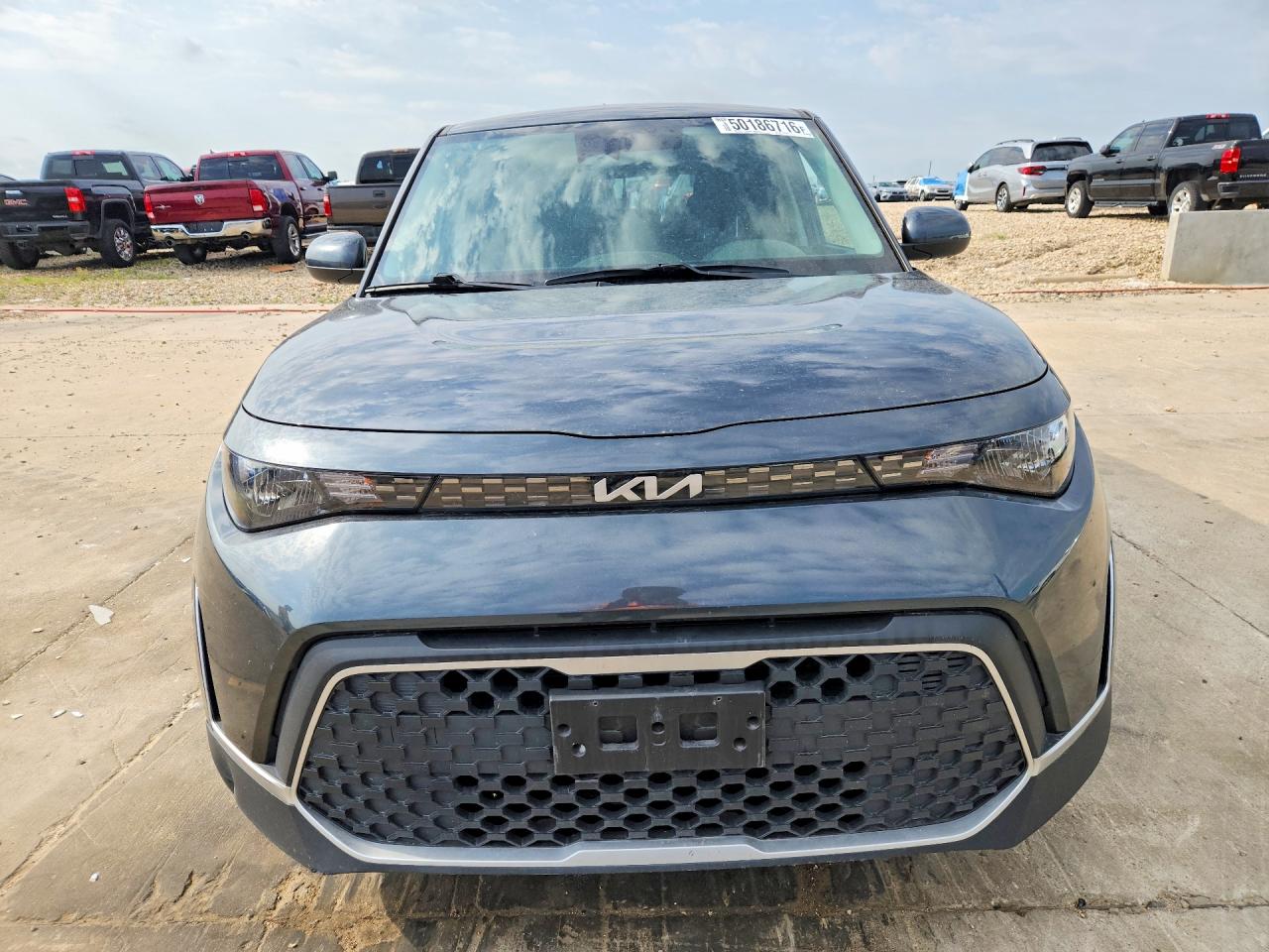 Kia Soul Lx