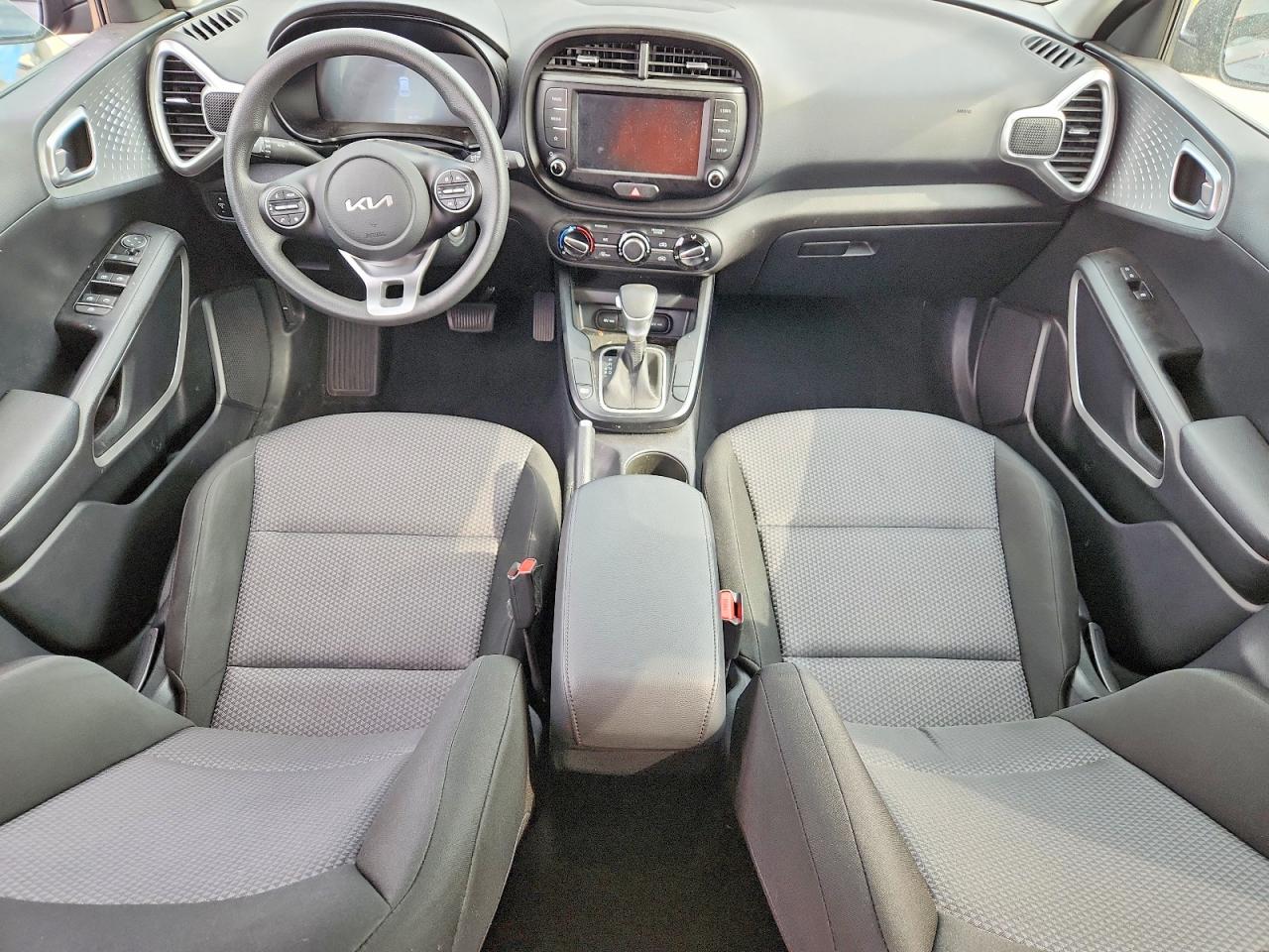 Kia Soul Lx